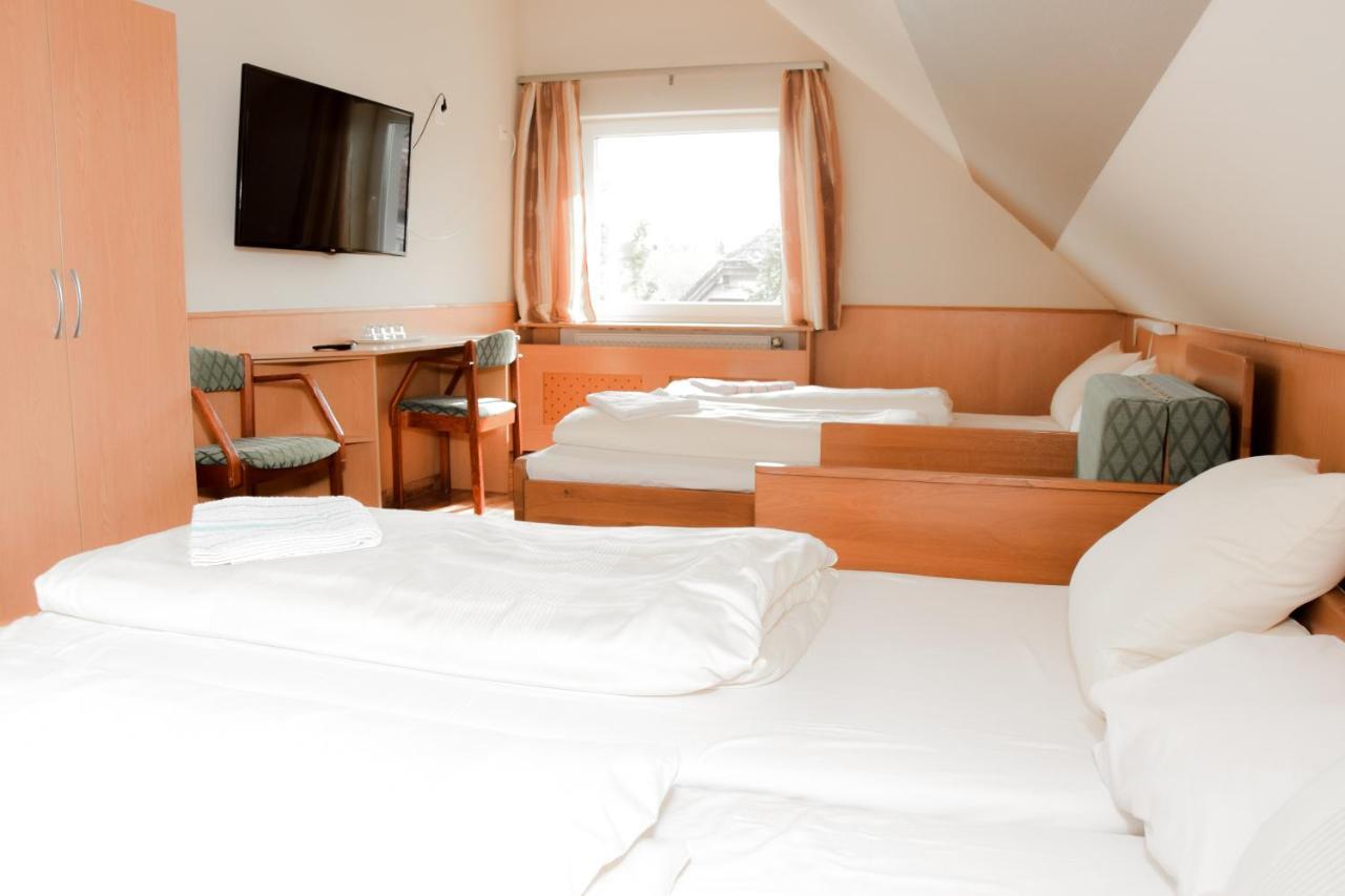 Csikar Csárda és Panzió Hotel Kőszeg Exterior foto